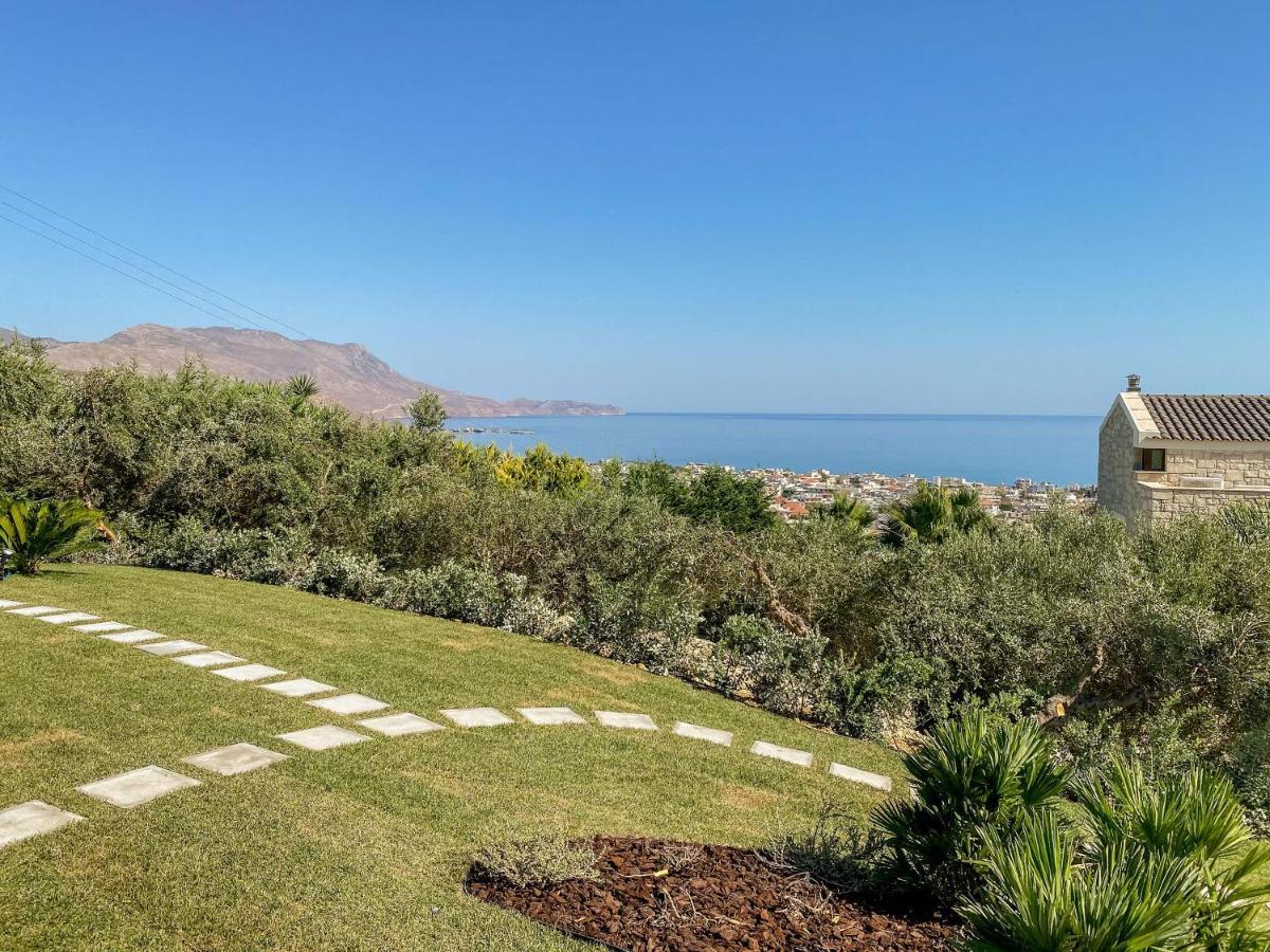 Villa Lydia I Superb Views, Two Pools, Next To The City Киссамос Экстерьер фото