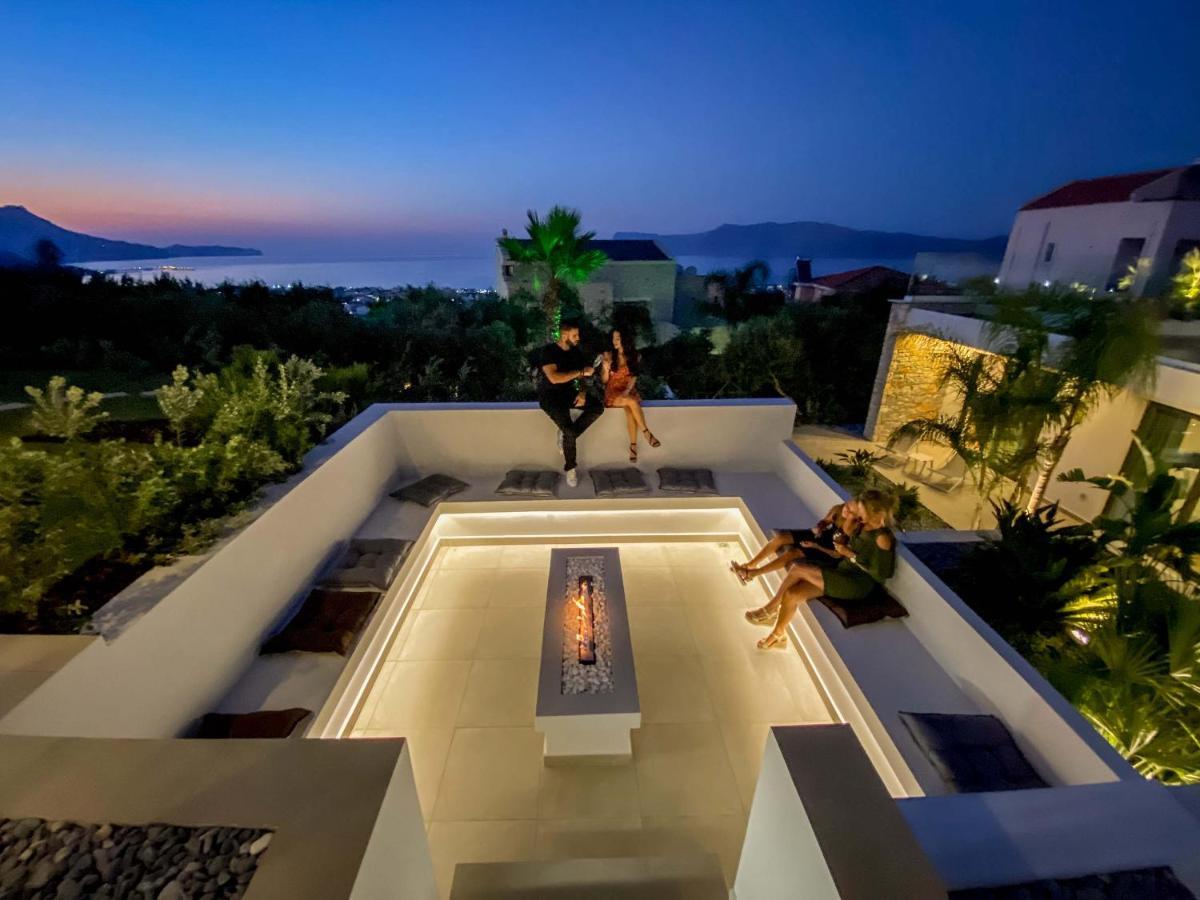 Villa Lydia I Superb Views, Two Pools, Next To The City Киссамос Экстерьер фото